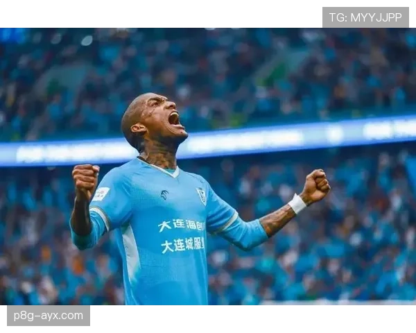 阿什拉夫长传精准技术惊艳全场，助力球队逆转取胜